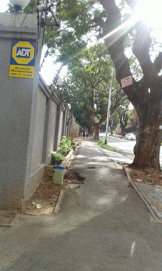Royal Crown Guesthouse Johannesburg Esterno foto